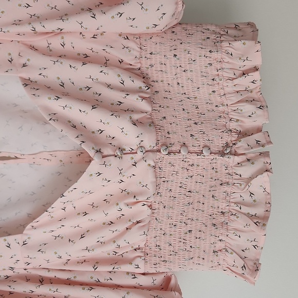 Backyard Roses Anna Top - Picture 5 of 8